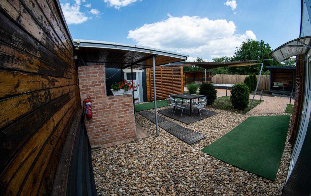 Green Corner Wellness Puspokladany Exterior photo