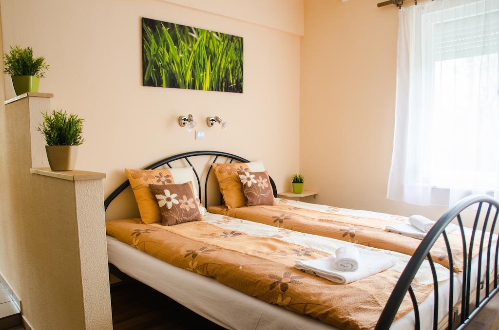 Green Corner Wellness Puspokladany Room photo